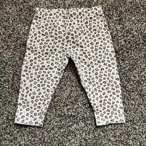 5/$10-Child of Mine by Carters Baby Girl Leopard Print Leggings Size 0-3 Months
